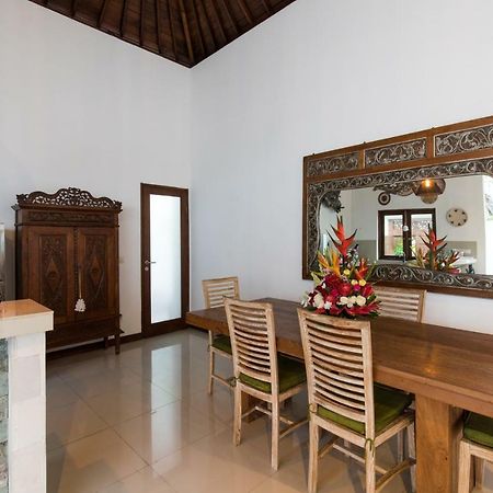 Villa Kamboja Five Σεμινιάκ Εξωτερικό φωτογραφία