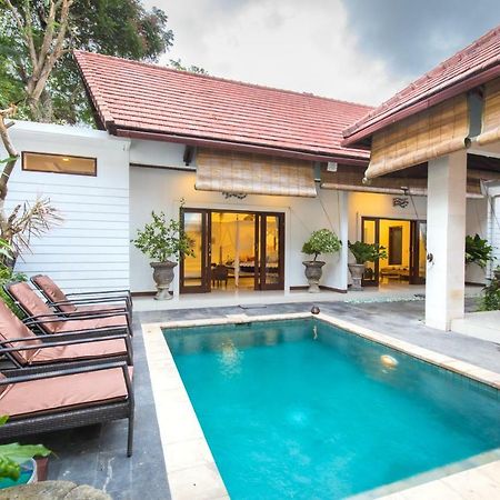 Villa Kamboja Five Σεμινιάκ Εξωτερικό φωτογραφία